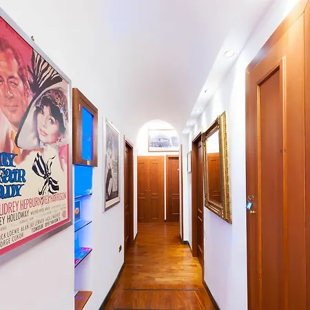 Guest house 69 Manin Street