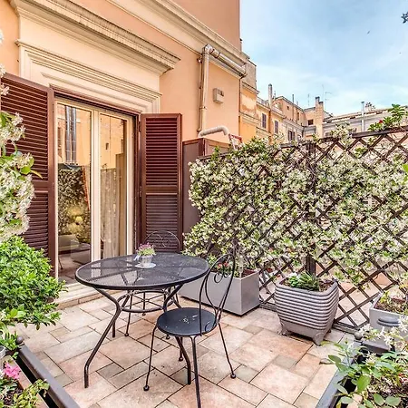 Konukevi 69 Manin Street Roma
