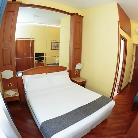 69 Manin Street Konukevi